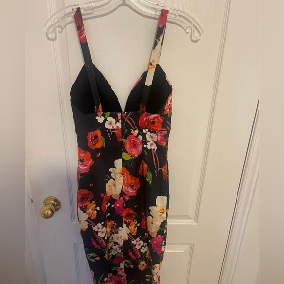 Privacy Please Revolve Floral Dress - Picture 3 of 7